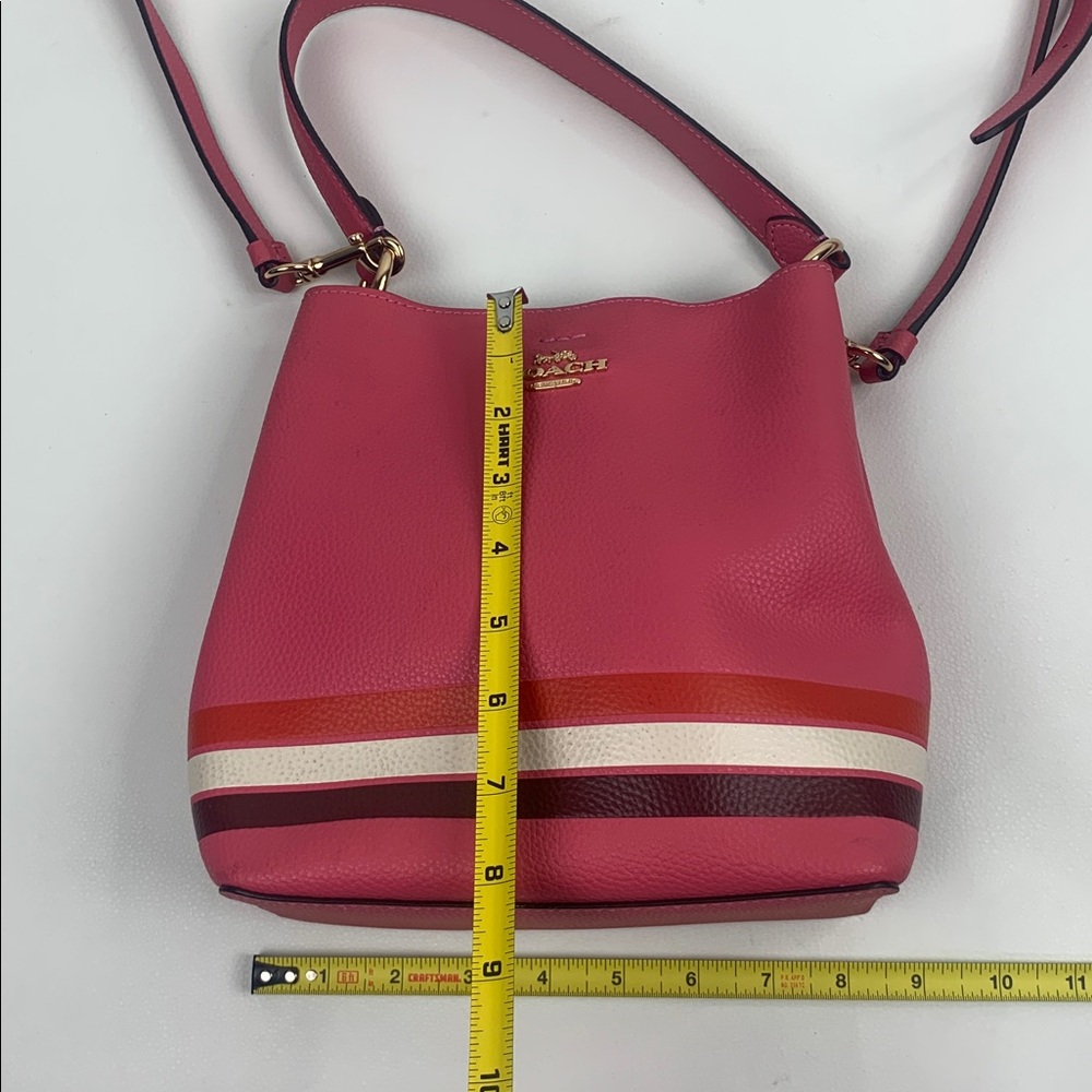 Coach Small Town Bucket Bag crossbody Pink White Red Striped Gold Zip pocket - Picture 9 of 16